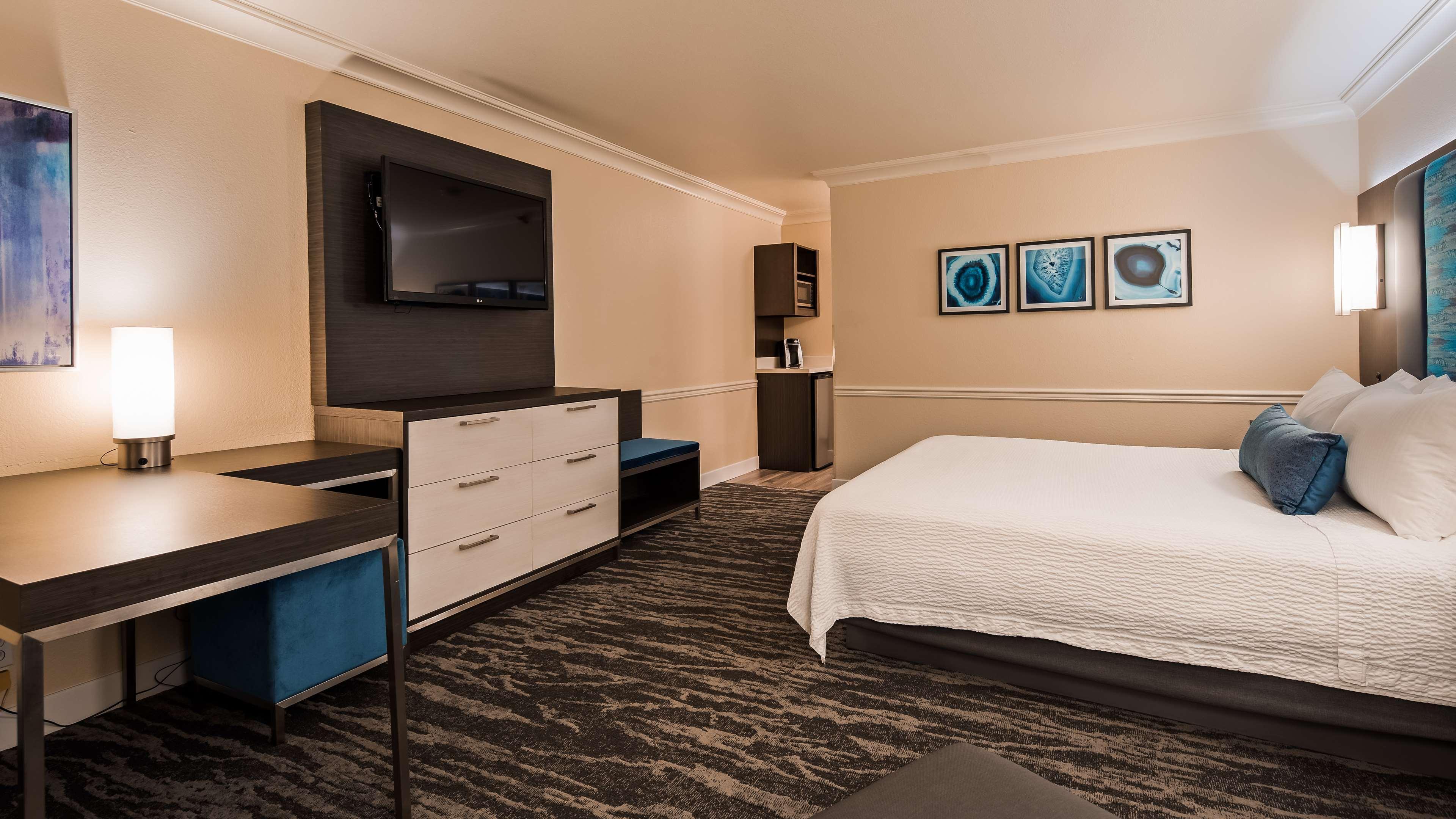 Best Western Plus Novato Oaks Inn Exterior photo