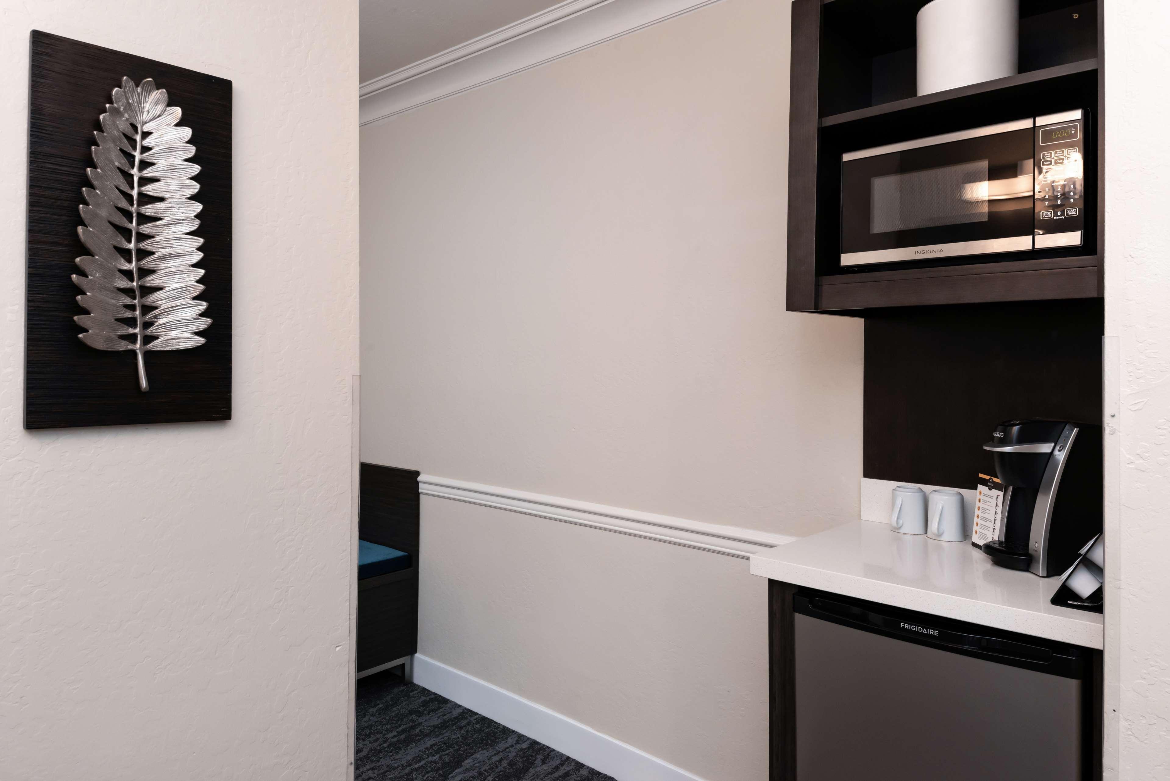 Best Western Plus Novato Oaks Inn Exterior photo