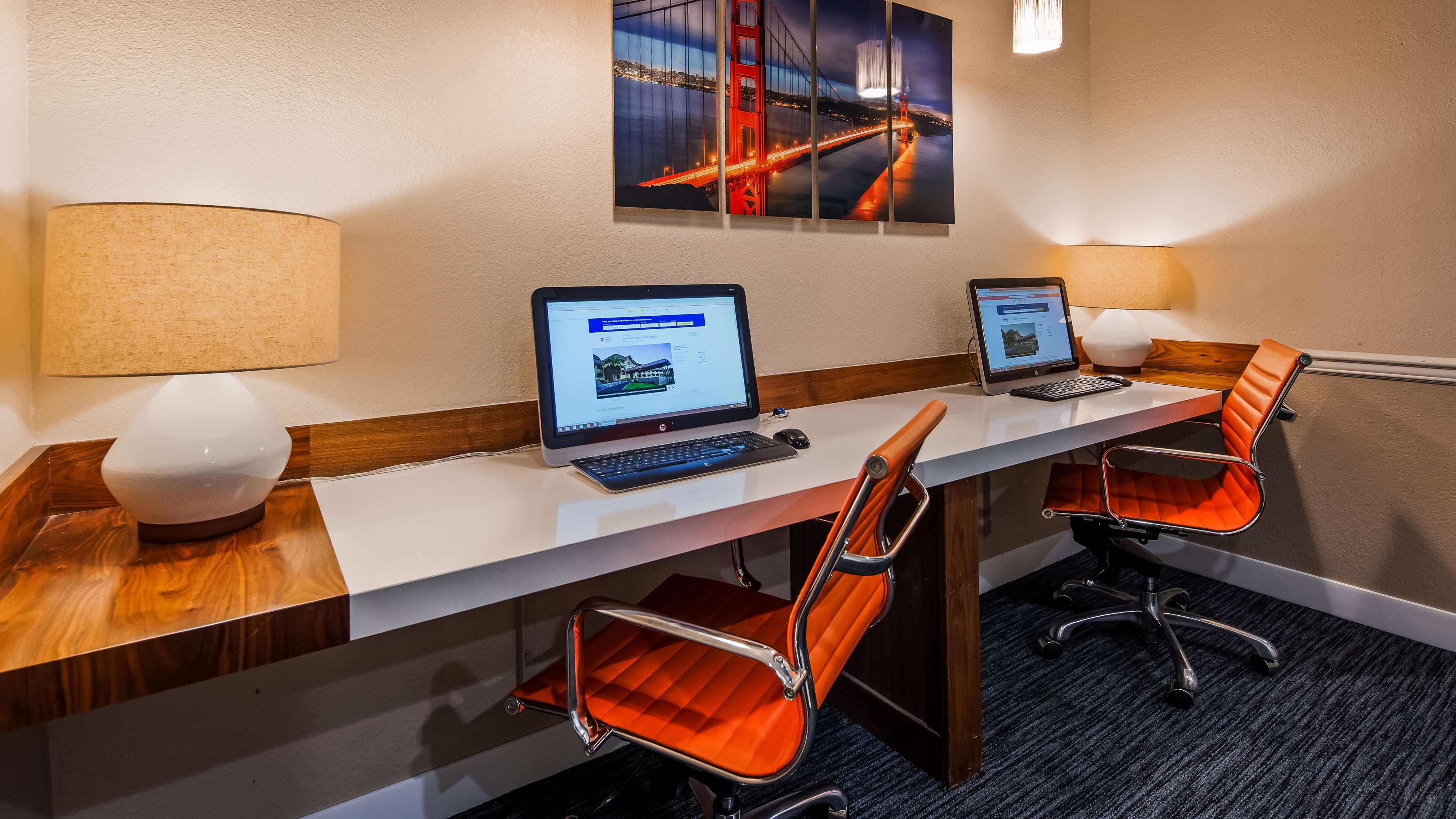 Best Western Plus Novato Oaks Inn Exterior photo