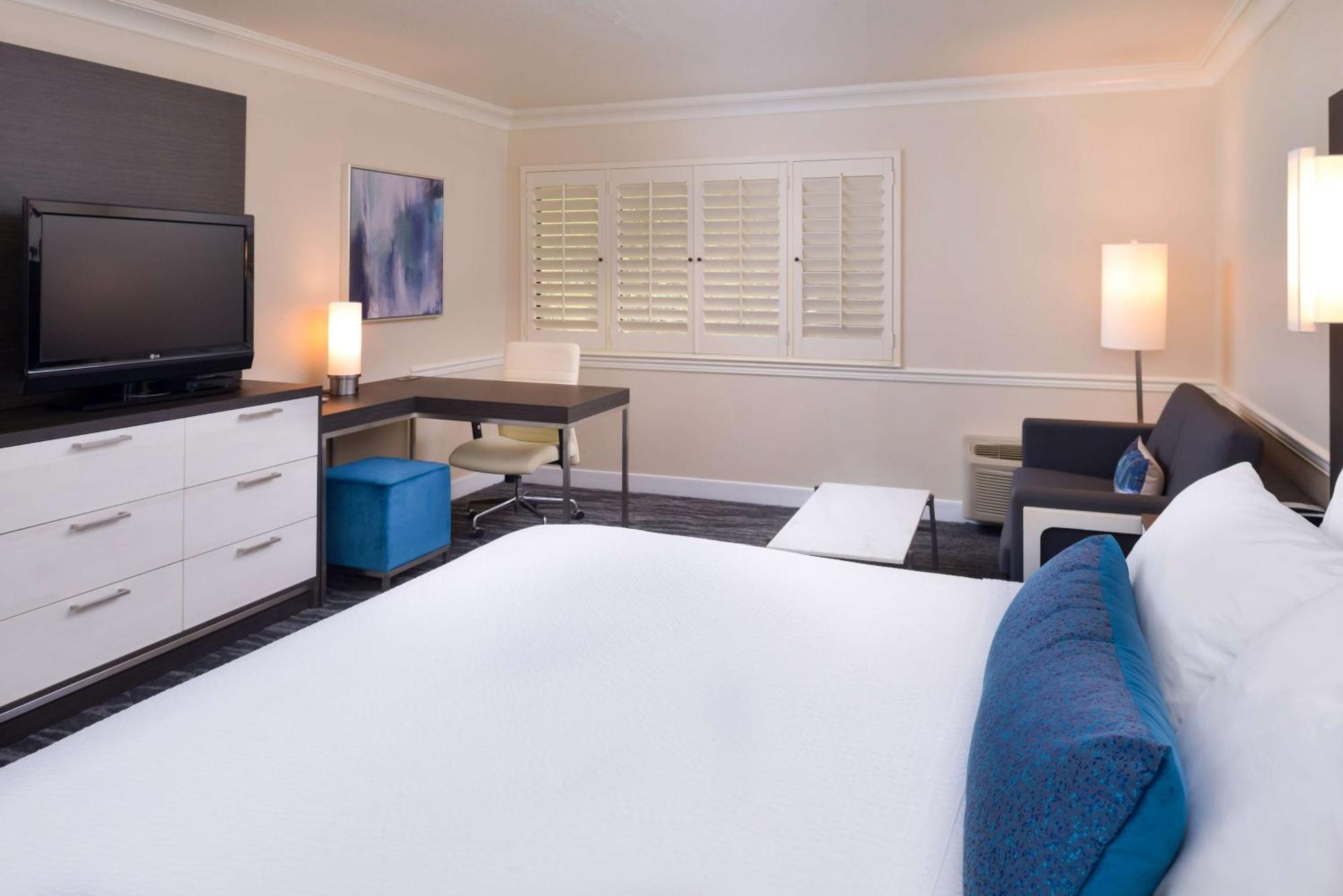 Best Western Plus Novato Oaks Inn Exterior photo